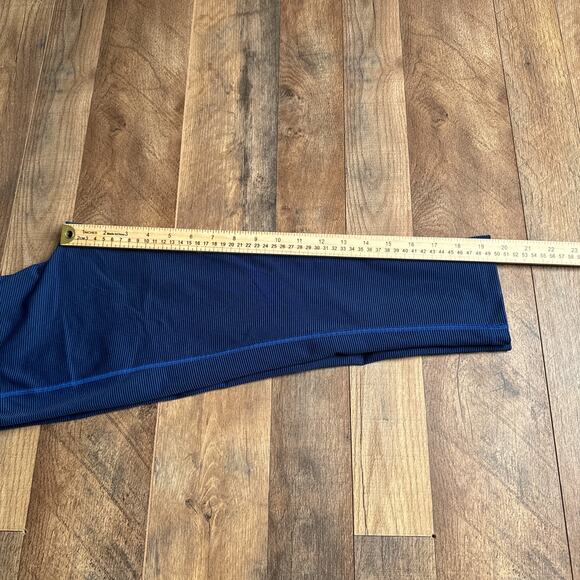 Nike Dri Fit Legend 2.0 Capri Pants Women's XS Blue Athletic Training Fitness - Picture 8 of 9